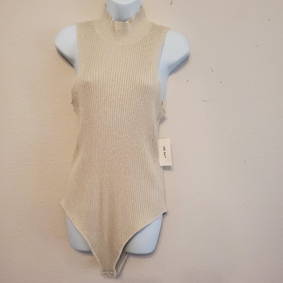 On 34TH Women's Sleeveless Mock Neck Bodysuit Lurex Gold Holiday Sweater Size L. - Picture 4 of 12